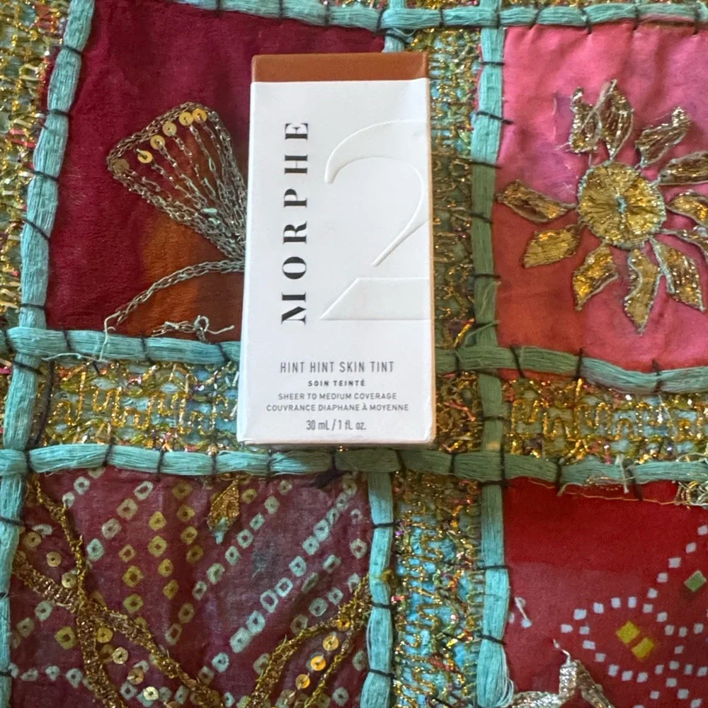 New Concealer Morphe Hint Hint Skin Tint - Mocha